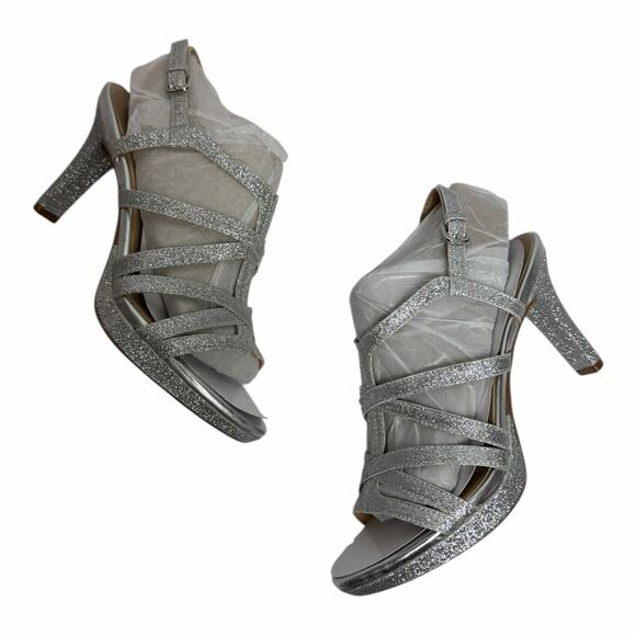 Naturalizer Shoes - NATURALIZER BAYLOR WOMEN SANDAL SILVER GLITTER SIZE 7 BRAND NEW WITHOUT BOX